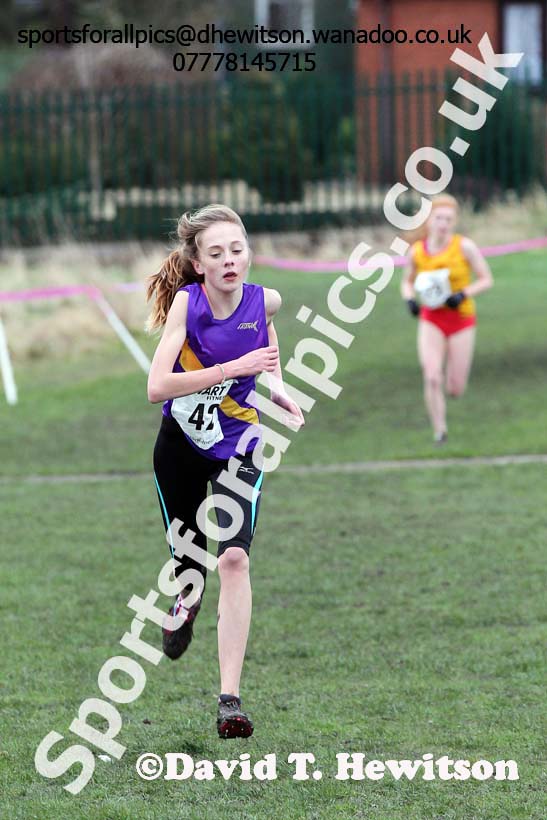Intermediate girls 6. Photo: David T. Hewitson/Sports for All Pics